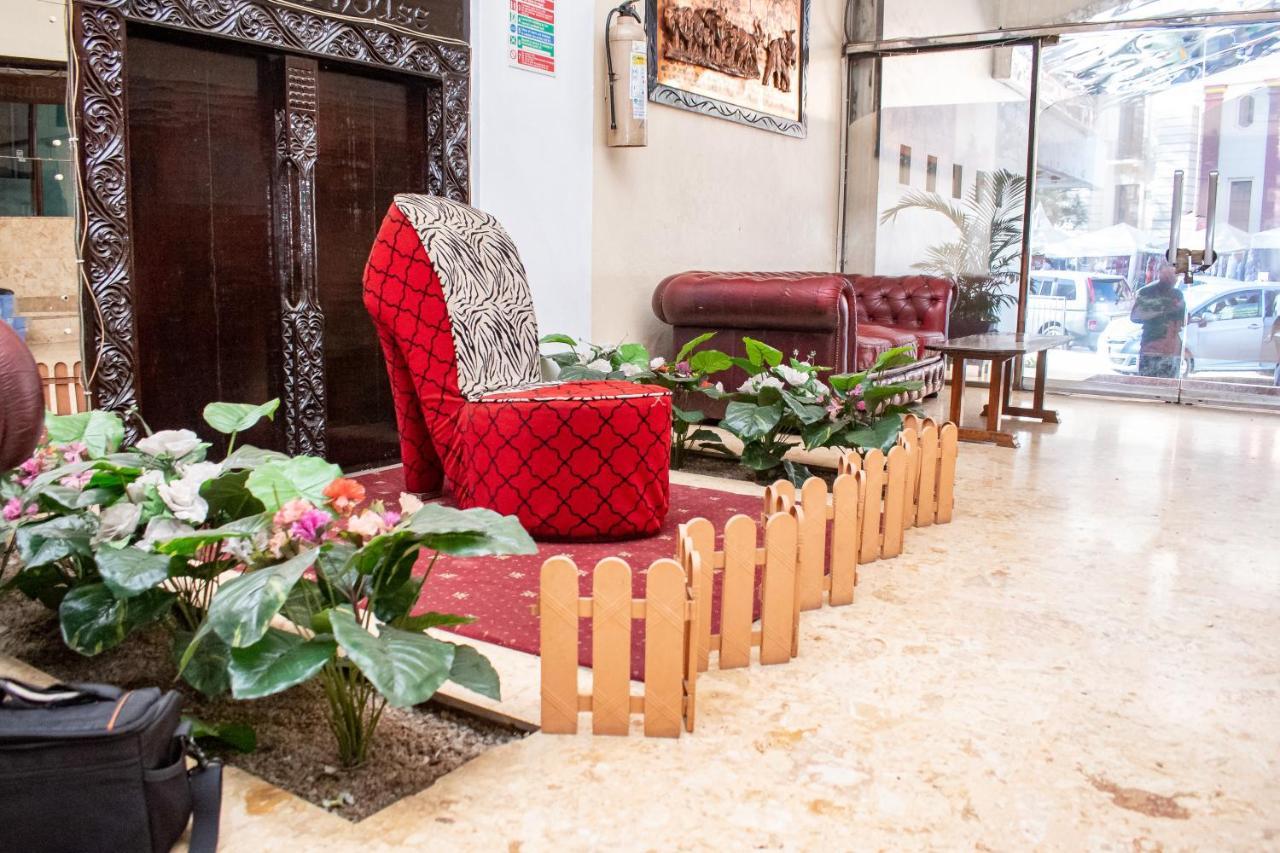 Ambassadeur Hotel Nairobi Exteriér fotografie